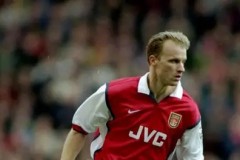 足坛豪门翻车之夜！切尔西、利物浦、曼联、皇马全输了